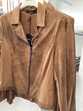 Carica l'immagine nel visualizzatore di Gallery, Giubbetto in ecopelle