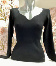 Carica l'immagine nel visualizzatore di Gallery, Maglietta