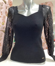 Carica l'immagine nel visualizzatore di Gallery, Maglietta