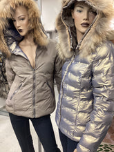 Carica l'immagine nel visualizzatore di Gallery, Giubbotto