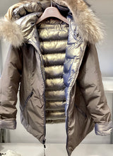 Carica l'immagine nel visualizzatore di Gallery, Giubbotto