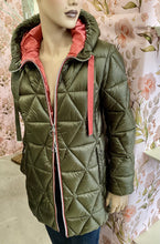 Carica l'immagine nel visualizzatore di Gallery, Giubbotto