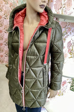 Carica l'immagine nel visualizzatore di Gallery, Giubbotto