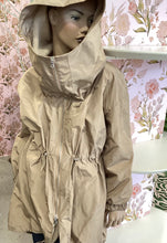 Carica l'immagine nel visualizzatore di Gallery, Giaccone Parka