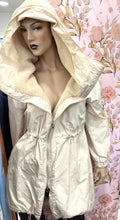 Carica l'immagine nel visualizzatore di Gallery, Giaccone Parka