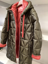 Carica l'immagine nel visualizzatore di Gallery, Giubbotto