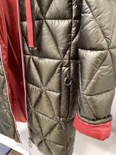 Carica l'immagine nel visualizzatore di Gallery, Giubbotto