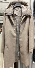 Carica l'immagine nel visualizzatore di Gallery, Cappottino
