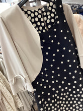 Carica l'immagine nel visualizzatore di Gallery, Abitino