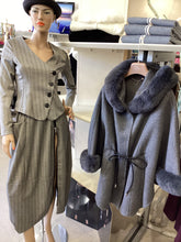 Carica l&#39;immagine nel visualizzatore di Gallery, Giacchina Moda
