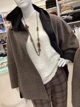 Carica l&#39;immagine nel visualizzatore di Gallery, Giacca
